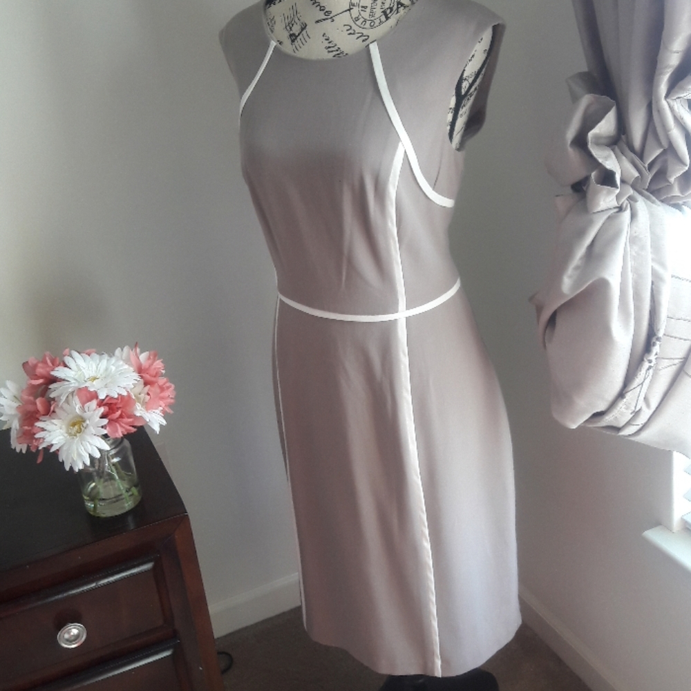 Dress - Picture 2 of 3